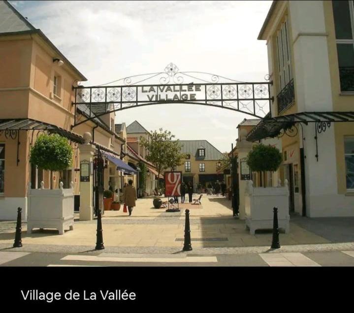 Apartment Sweet Disneyland Paris Parking 300m Station Val D'europe